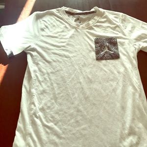 Cute boys shirt. Worn maybe once.